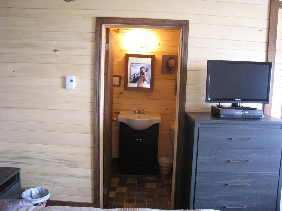 Motel Du Haut Phare Cap-des-Rosiers Room photo